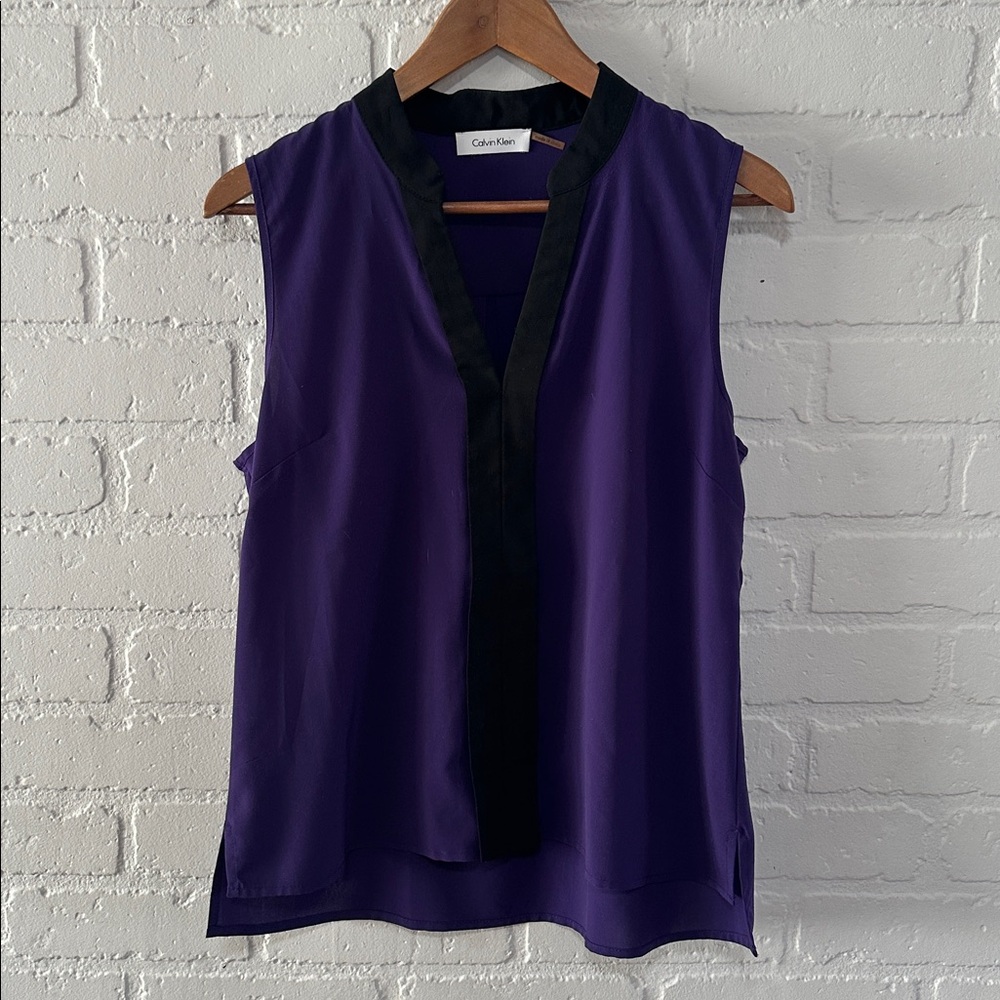 Calvin Klein Women's Top in Purple and Black